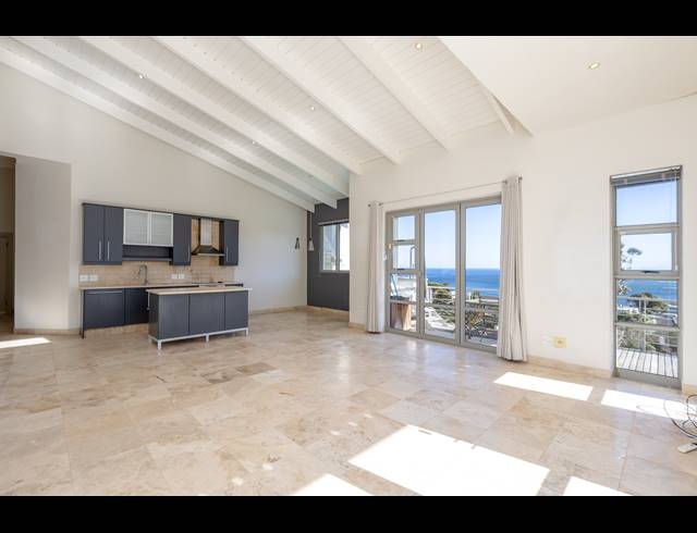 3 BEDROOM APARTMENT TO LET IN CAMPS BAY